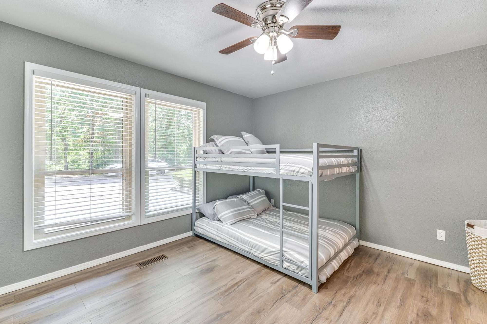 Serene Bella Vista Getaway Near Trails! Extérieur photo